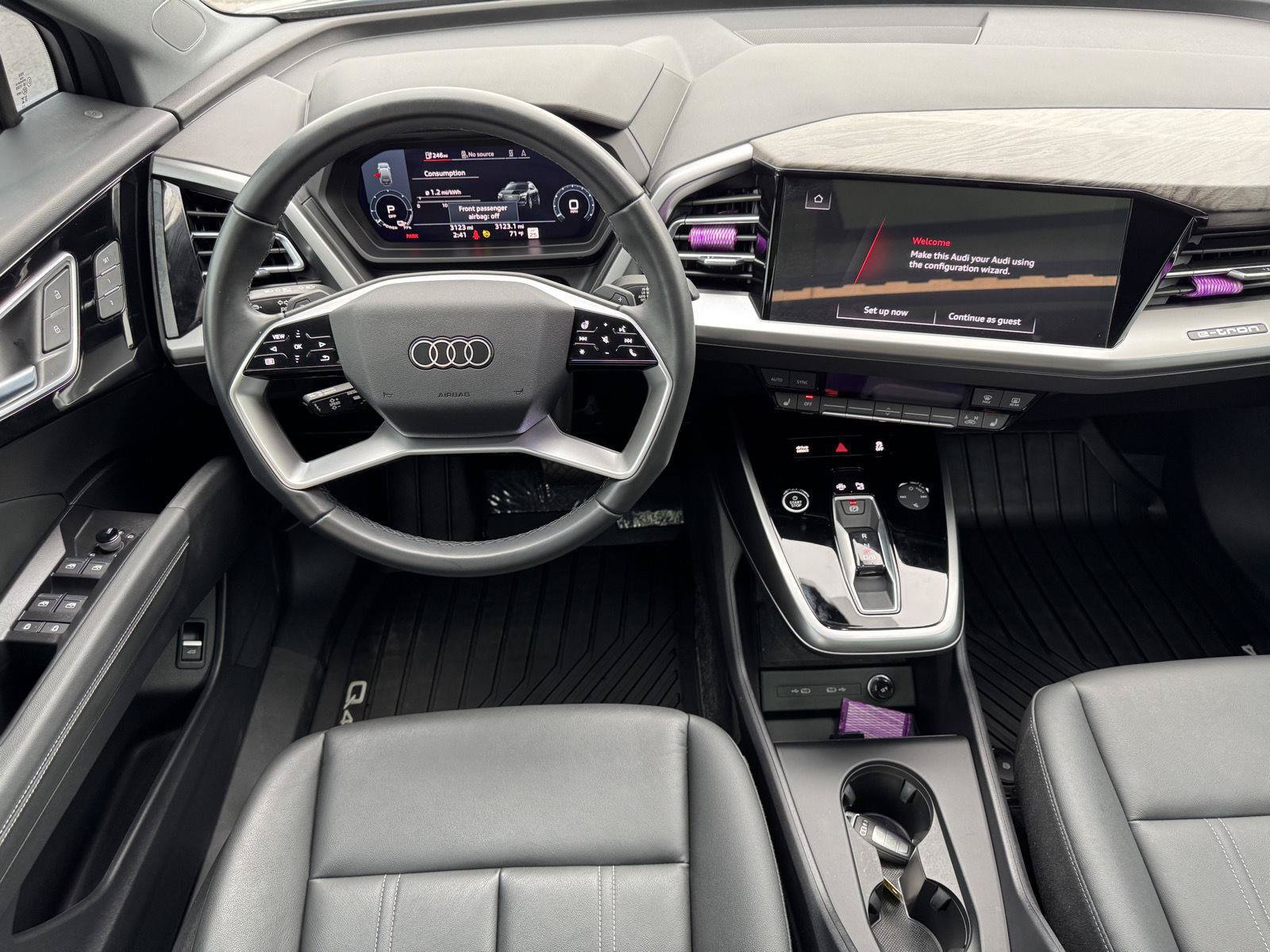 Used 2024 Audi Q4 e-tron Premium Plus w/ Premium Plus AWD/4WD image 35