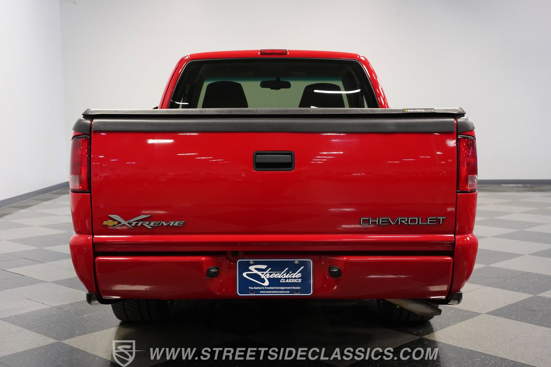 Used 2000 Chevrolet S10 Pickup Xtreme w/ Preferred Equipment Group RWD image 11