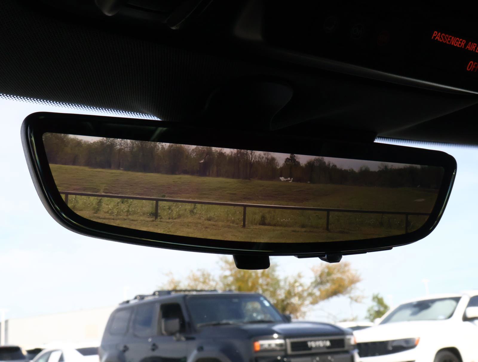 Used 2021 Chevrolet Camaro SS image 32