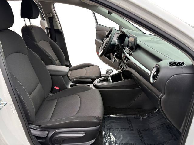 Used 2024 Kia Forte LXS FWD image 11