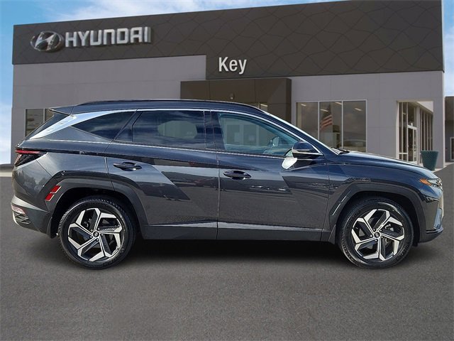 Certified 2022 Hyundai Tucson Limited w/ Cargo Package image 2