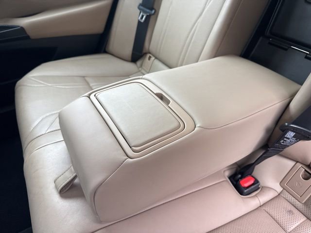 Used 2021 Lexus ES 300h w/ Accessory Package image 35