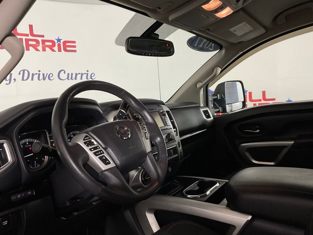 Used 2017 Nissan Titan SV AWD/4WD image 13