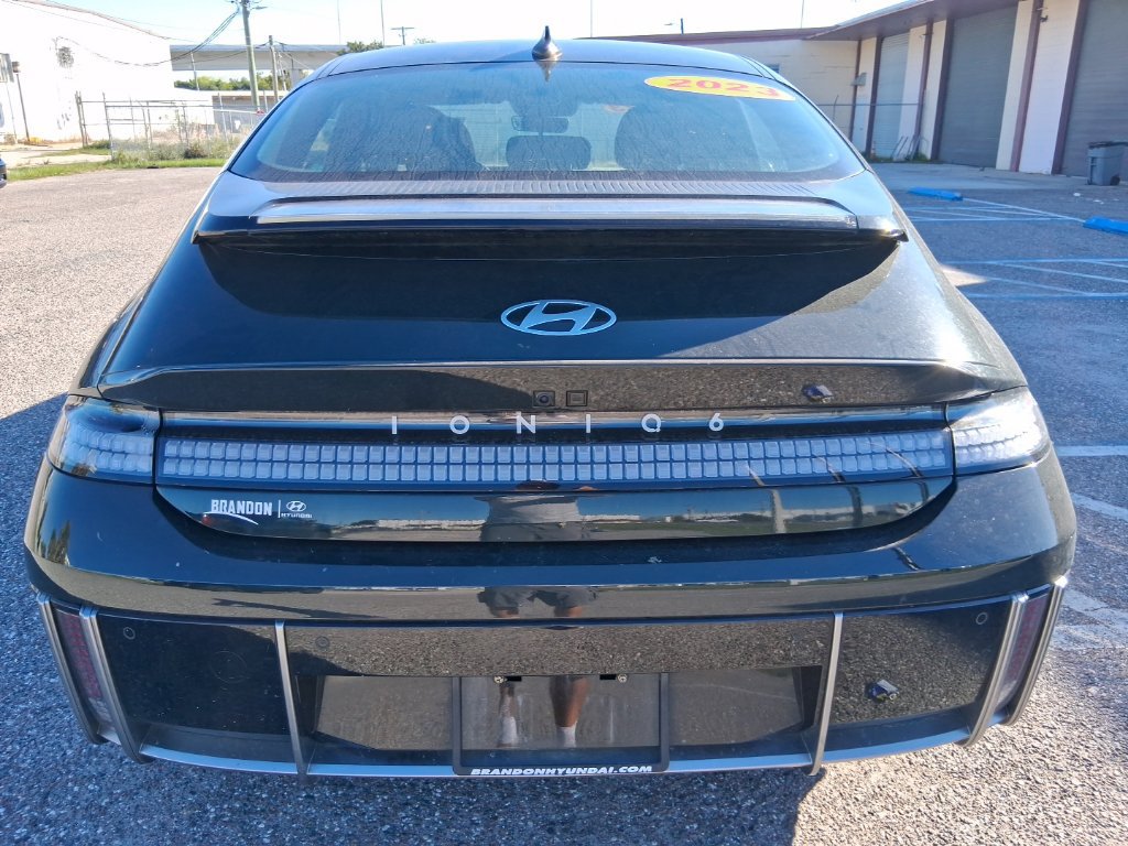 Used 2023 Hyundai Ioniq 6 SE RWD image 4