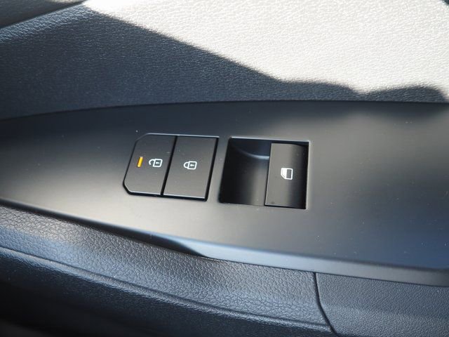 New 2026 Kia Sportage LX image 22