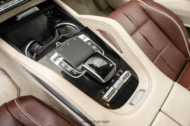 Used 2023 Mercedes-Benz Maybach GLS 600 4MATIC image 32