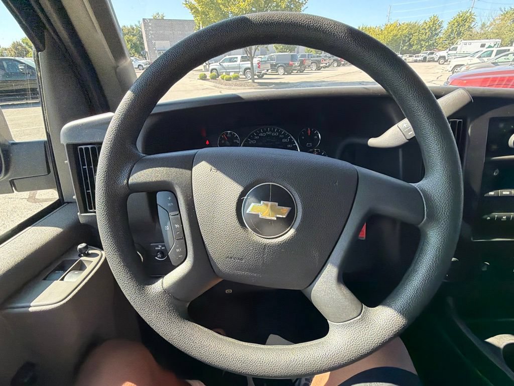 Used 2025 Chevrolet Express 2500 Extended w/ Driver Convenience Package RWD image 7