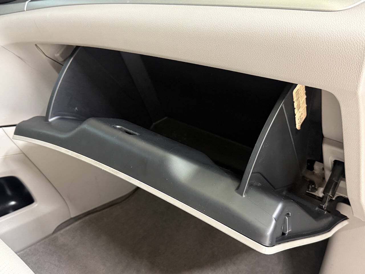 Used 2013 Honda CR-V LX image 37