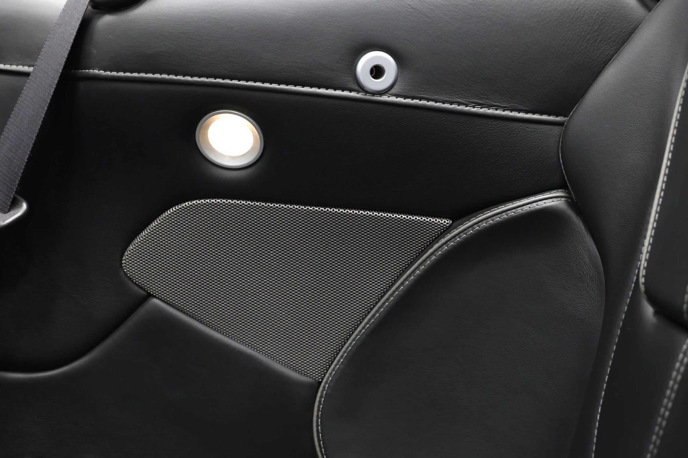 Used 2012 Aston Martin Virage Volante image 54