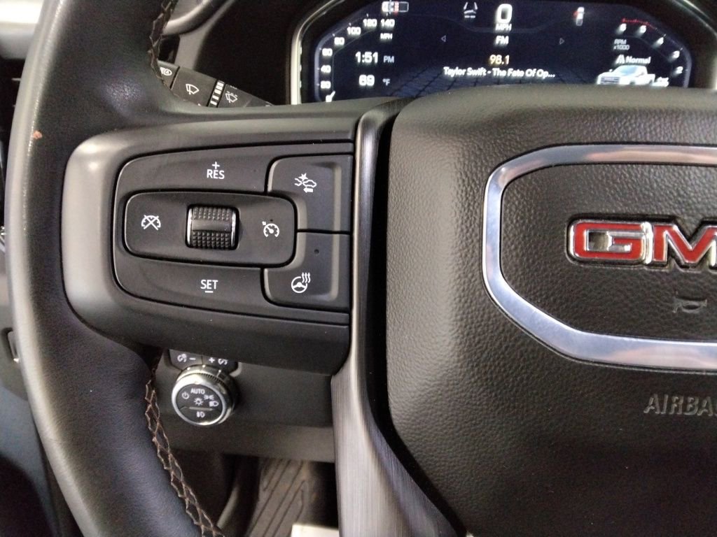 Used 2024 GMC Sierra 2500 AT4 w/ Technology Package image 10