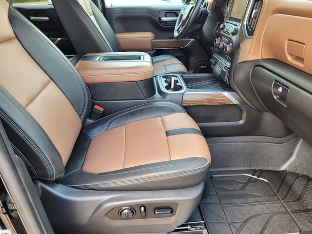 Used 2021 Chevrolet Silverado 1500 High Country w/ Technology Package AWD/4WD image 10