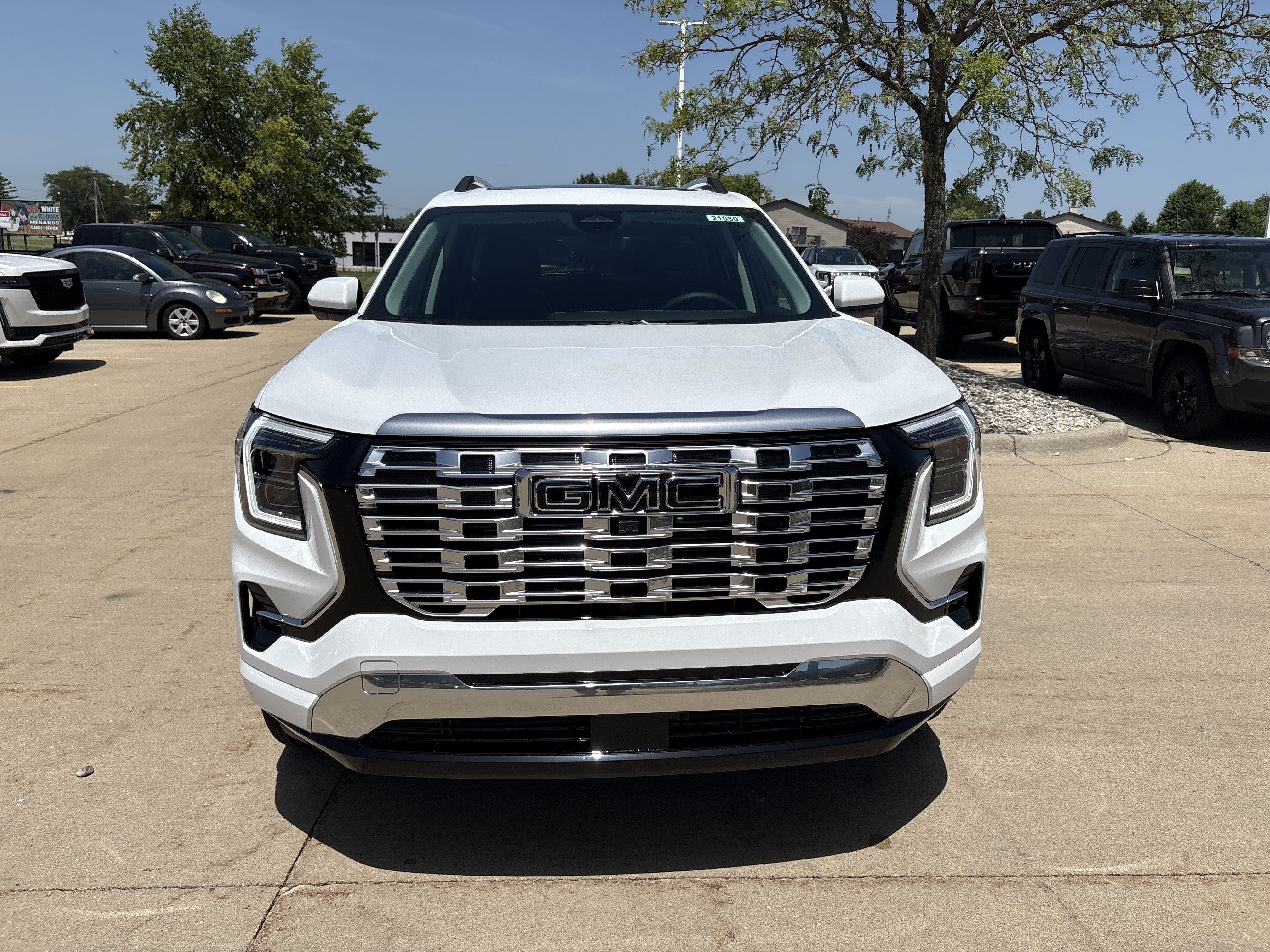 New 2027 GMC Terrain Denali w/ LPO, Black Badging Package AWD/4WD image 8