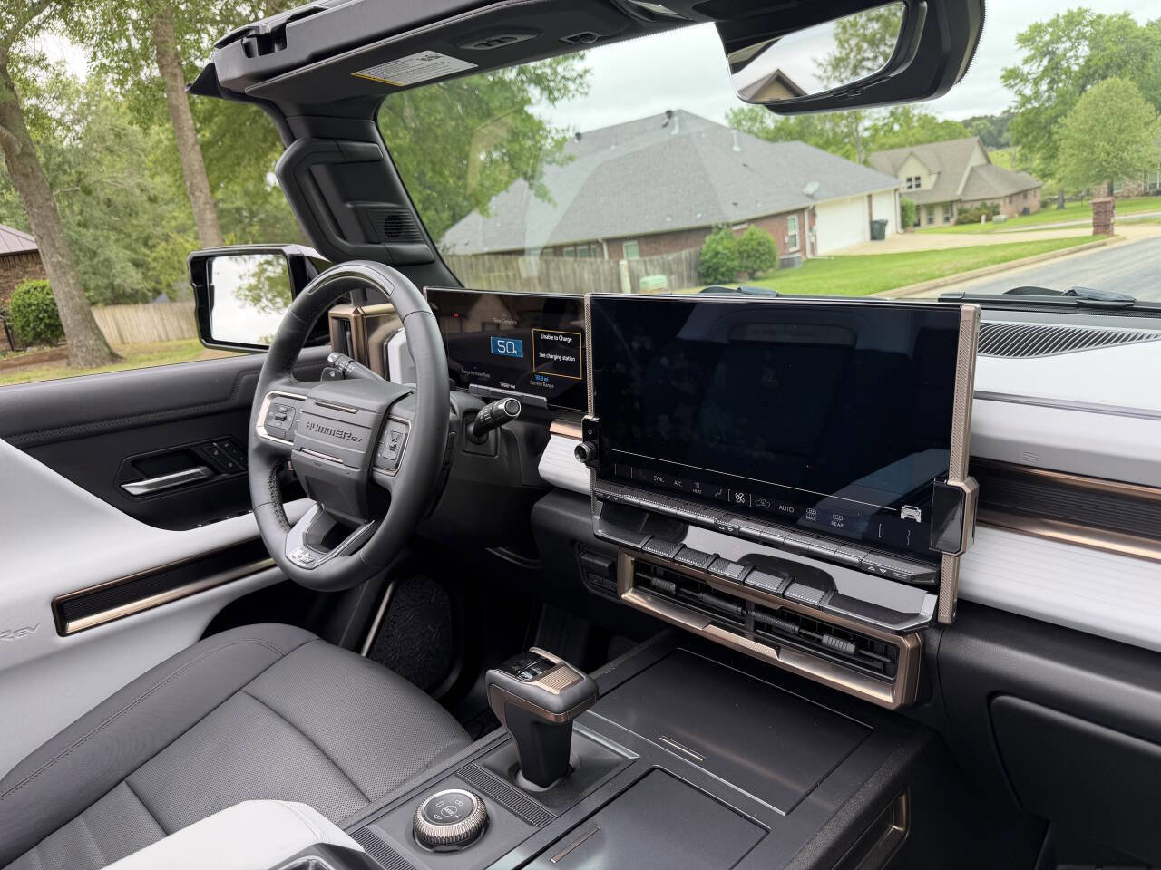 Used 2025 GMC Hummer EV 2X AWD/4WD image 11