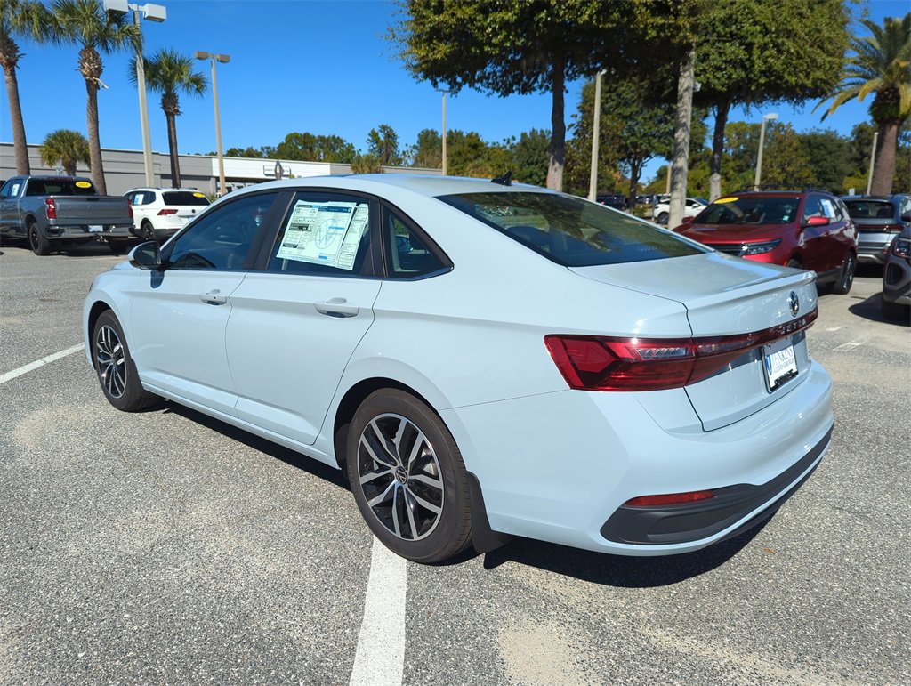 New 2026 Volkswagen Jetta SE image 7