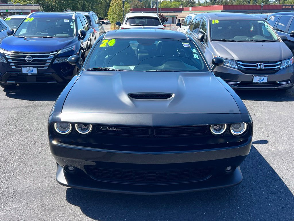 Used 2023 Dodge Challenger R/T w/ T/A Package RWD image 4