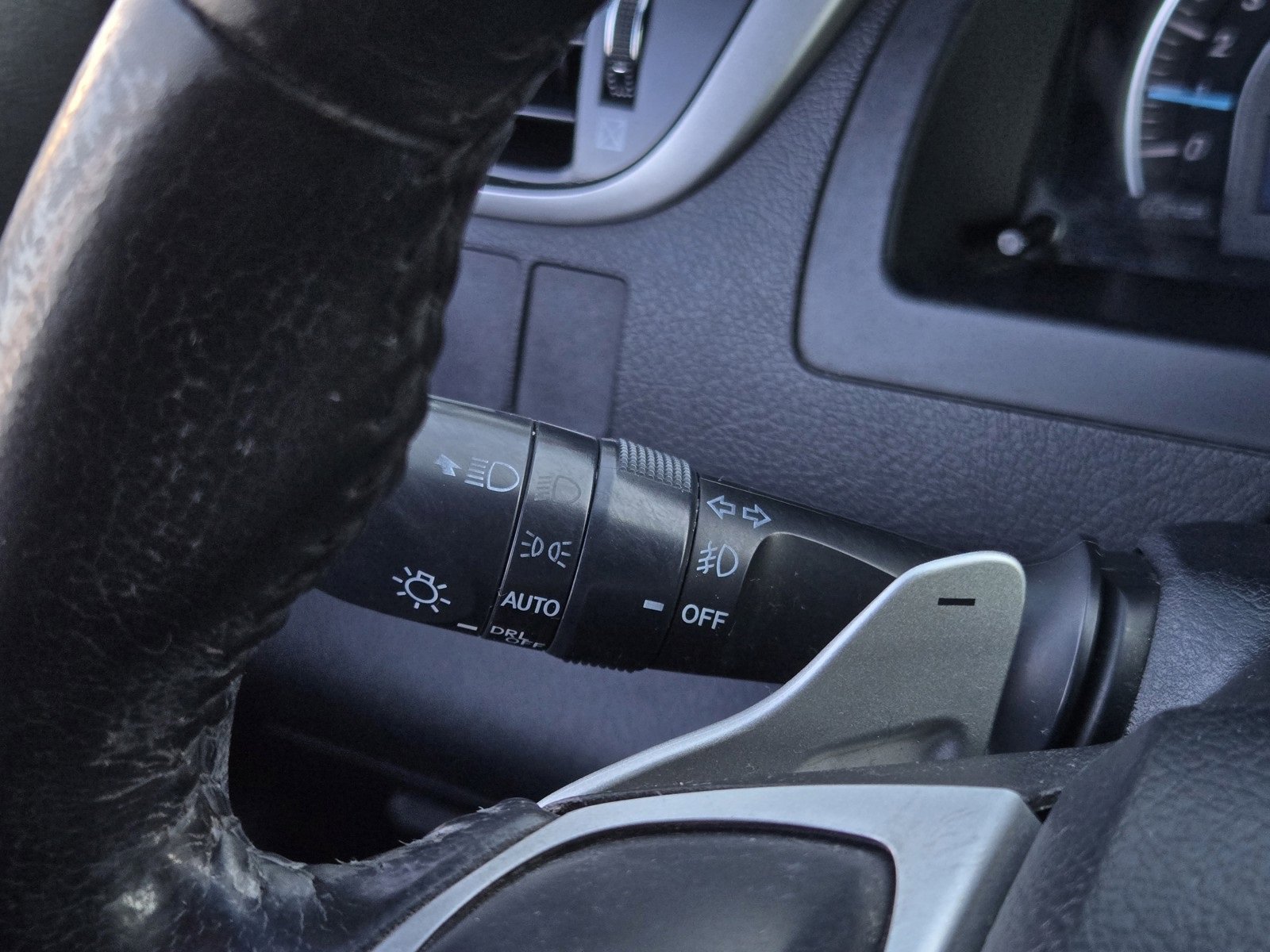 Used 2013 Toyota Camry SE image 19