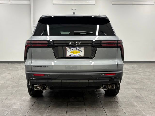 New 2026 Chevrolet Traverse LT w/ Midnight/Sport Edition FWD image 3