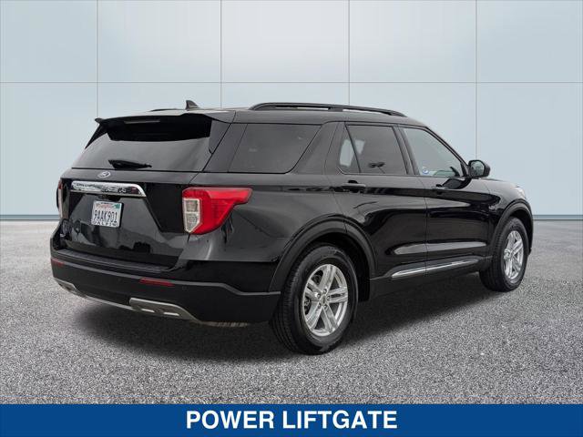 Certified 2022 Ford Explorer XLT w/ Equipment Group 202A image 5