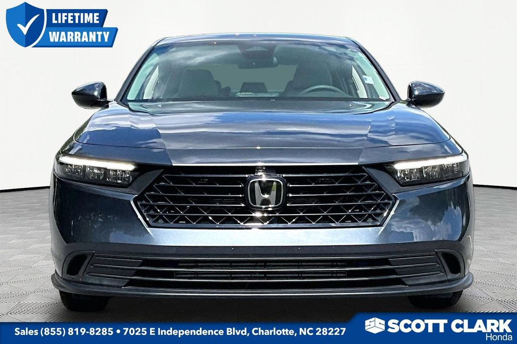 Used 2025 Honda Accord LX image 2