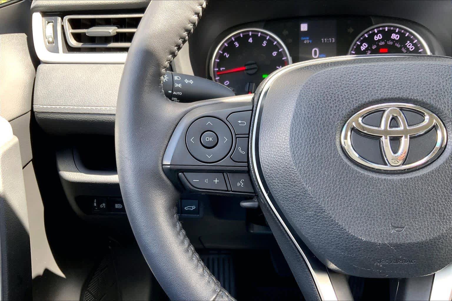 Used 2022 Toyota RAV4 XLE w/ Convenience Package AWD/4WD image 24
