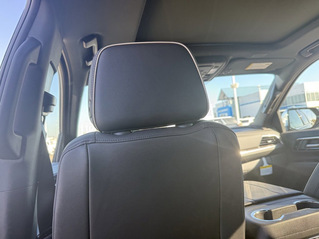 New 2025 Chevrolet Tahoe Premier w/ Sun And Tow Package image 36