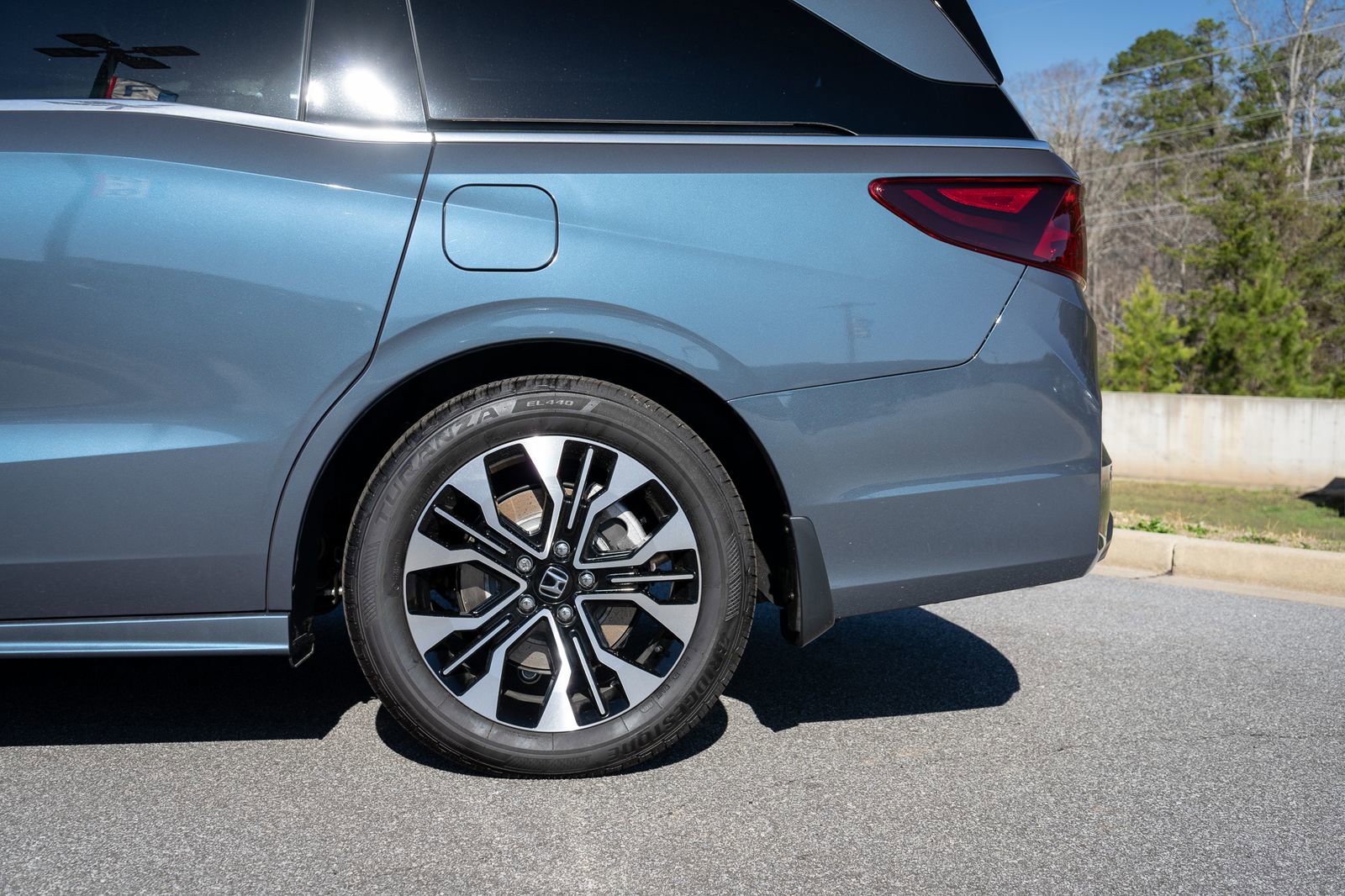 Used 2026 Honda Odyssey Elite image 6