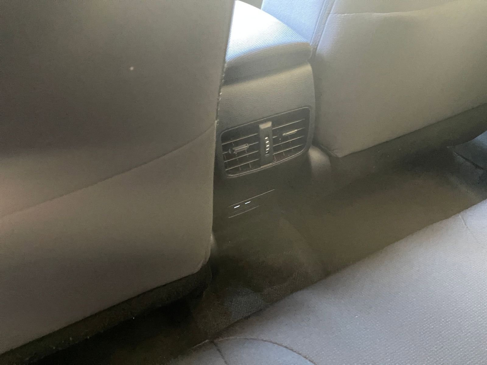 Used 2025 Toyota Corolla Cross LE FWD image 24