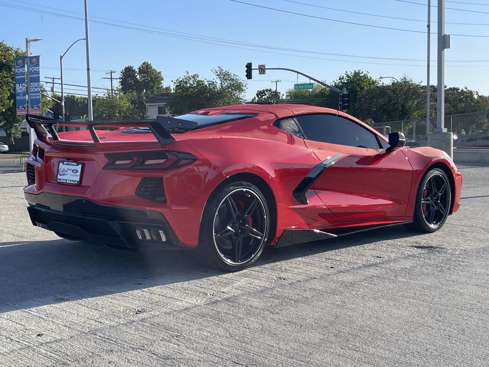 Used 2020 Chevrolet Corvette Stingray Preferred Cpe w/ 2LT Preferred Equipment Group RWD image 3
