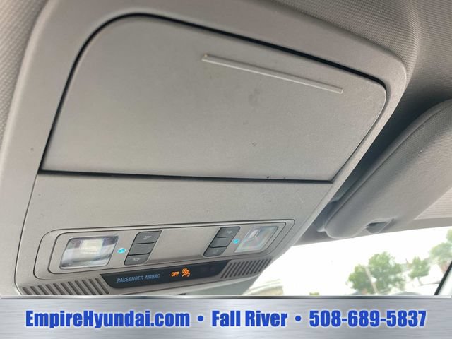 Used 2022 Ford Explorer XLT AWD/4WD image 26