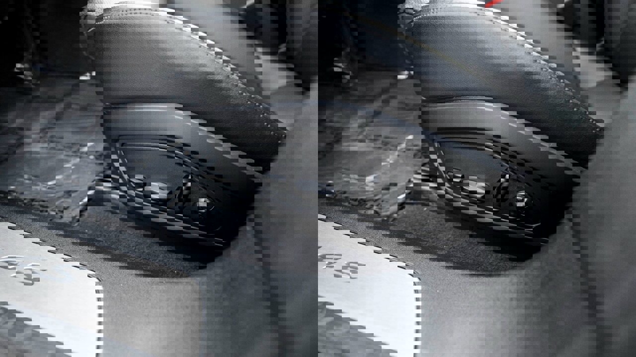 Used 2021 Porsche Taycan 4S image 19