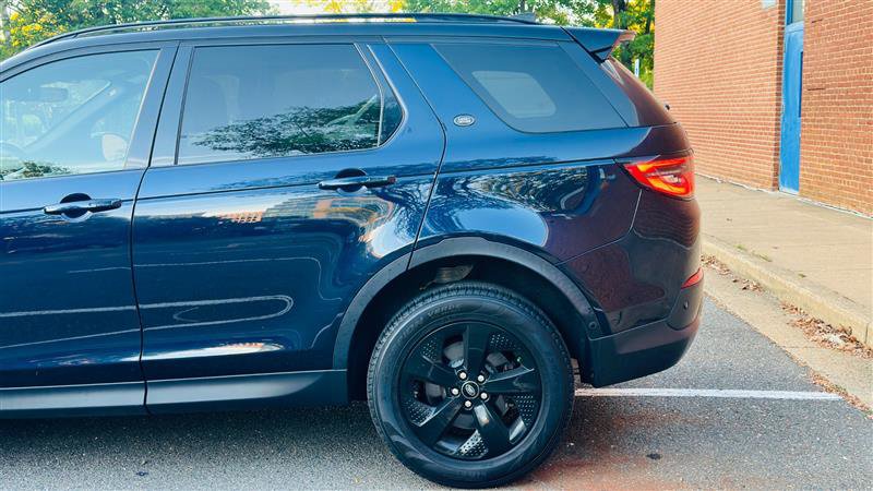 Used 2021 Land Rover Discovery Sport S image 10