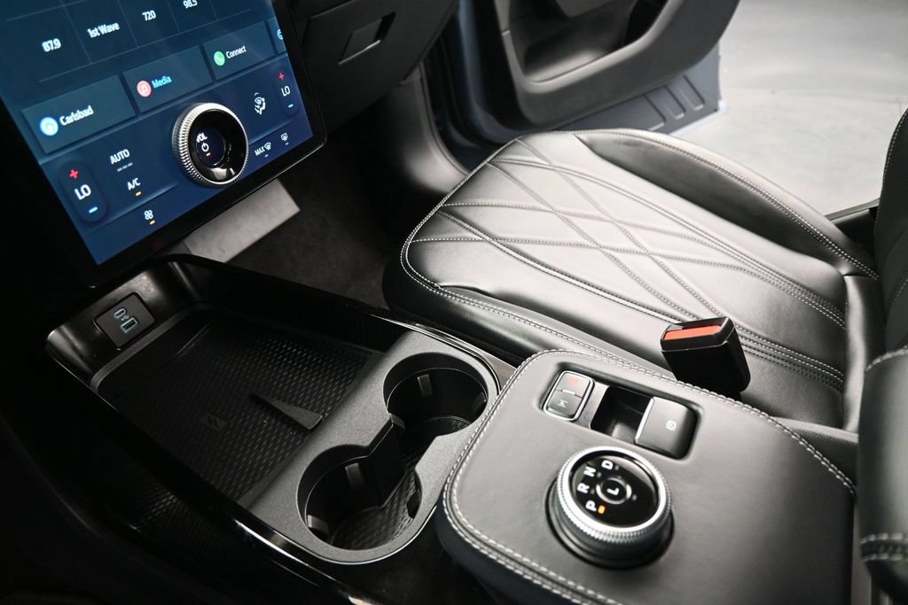 Certified 2024 Ford Mustang Mach-E Select RWD image 17