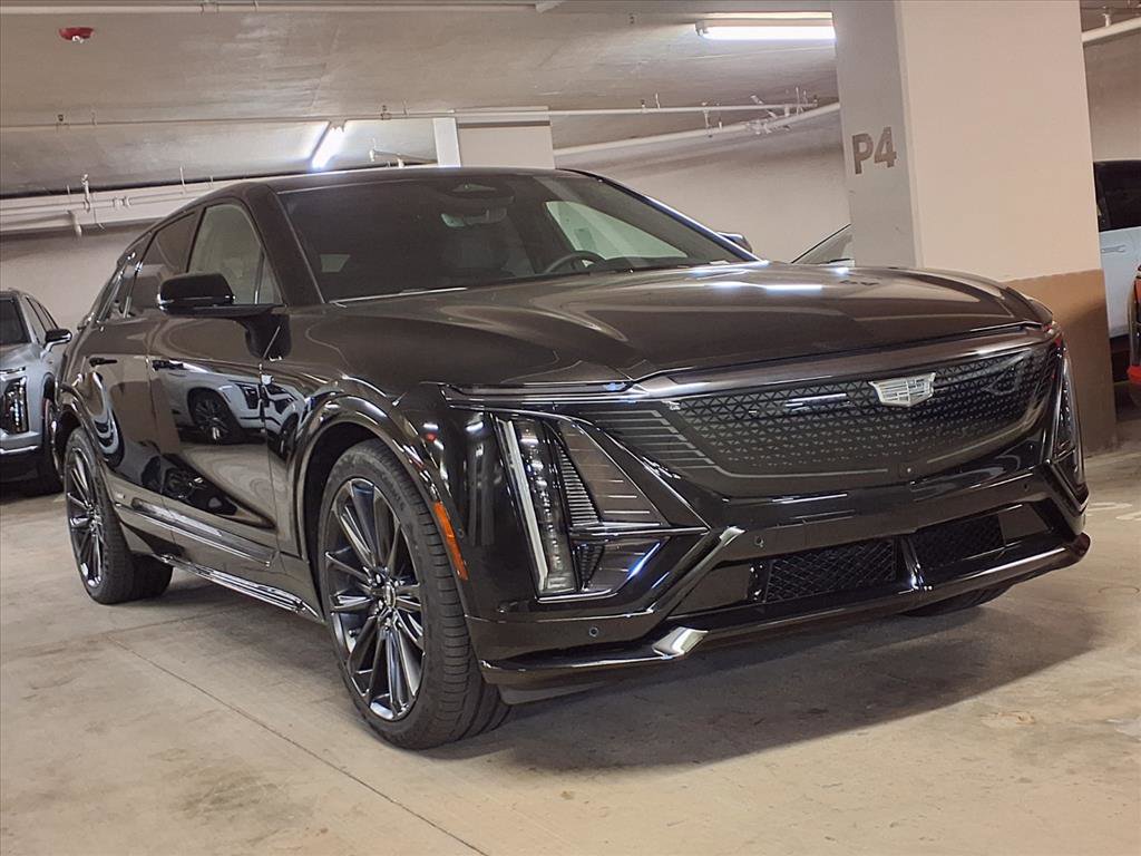 New 2026 Cadillac Lyriq V image 3