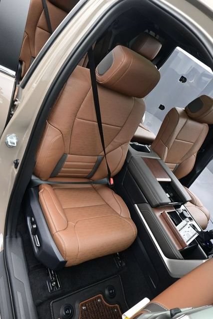New 2026 Toyota Sequoia 1794 Edition w/ TRD Off-Road Package AWD/4WD image 17