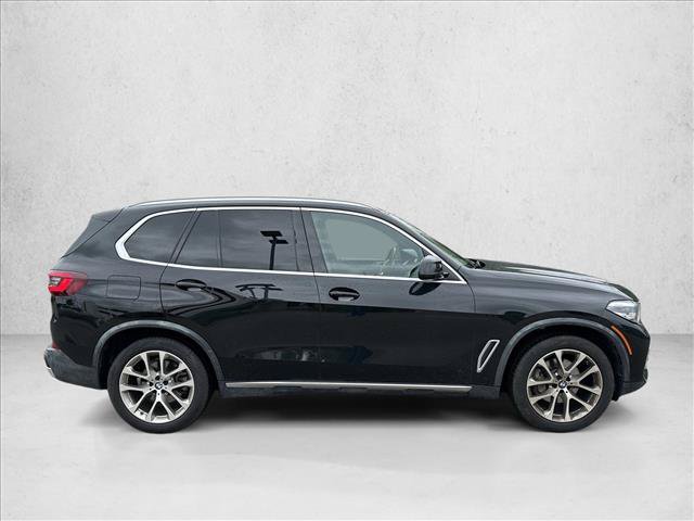 Used 2021 BMW X5 xDrive40i w/ Convenience Package AWD/4WD image 4