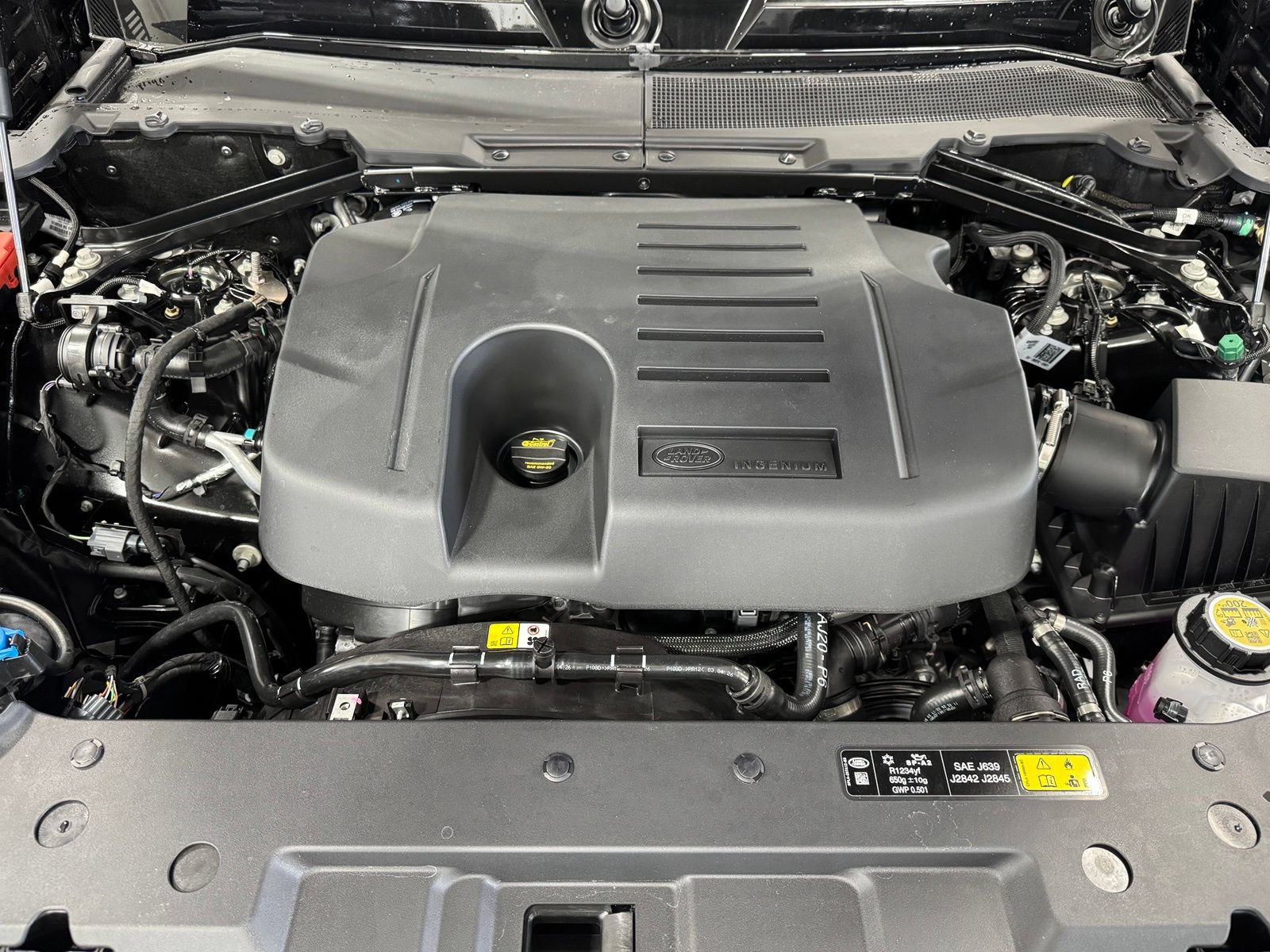 New 2026 Land Rover Defender 110 X-Dynamic SE AWD/4WD image 54