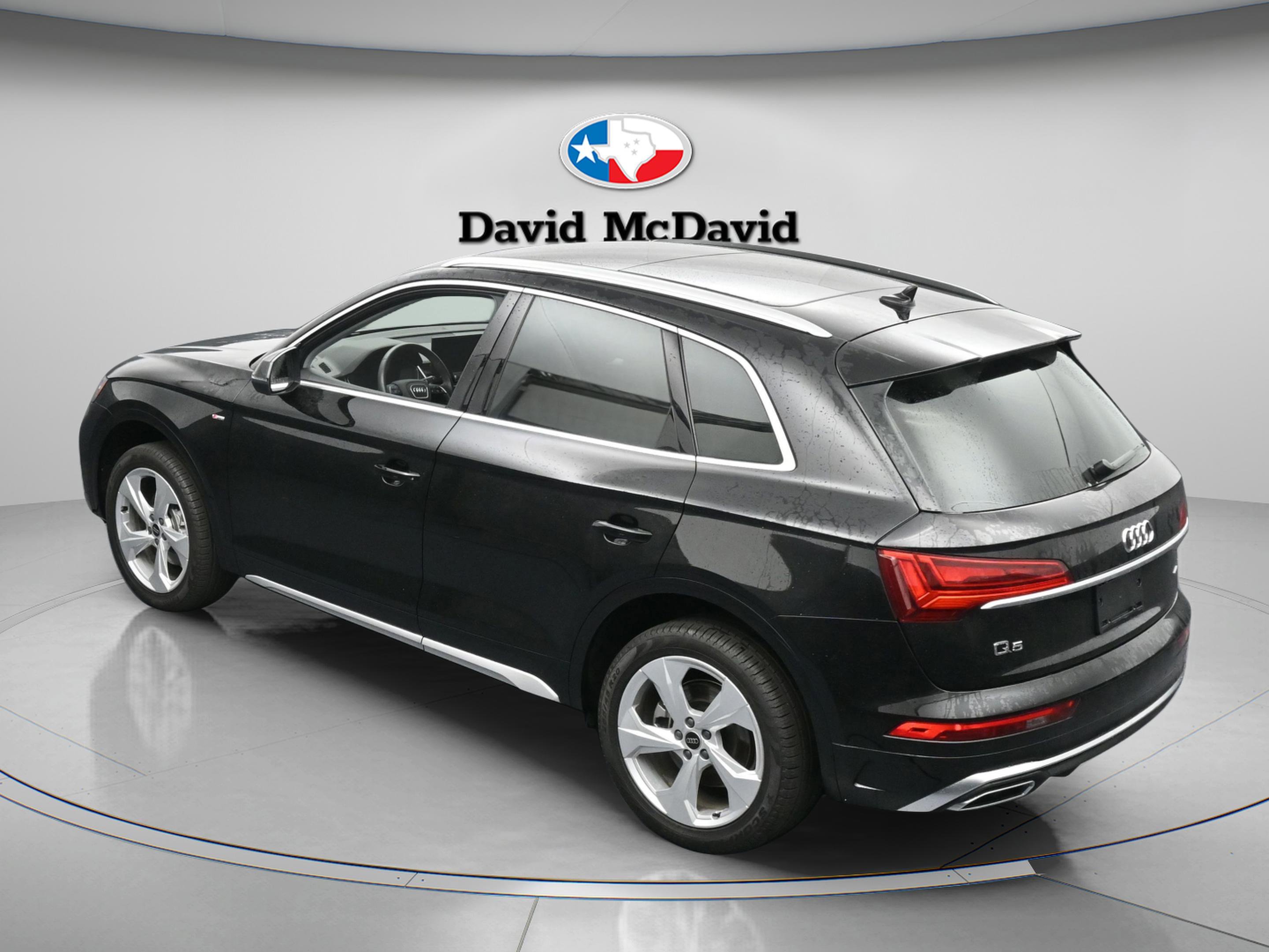 Used 2024 Audi Q5 2.0T Premium Plus w/ Premium Plus Package image 37