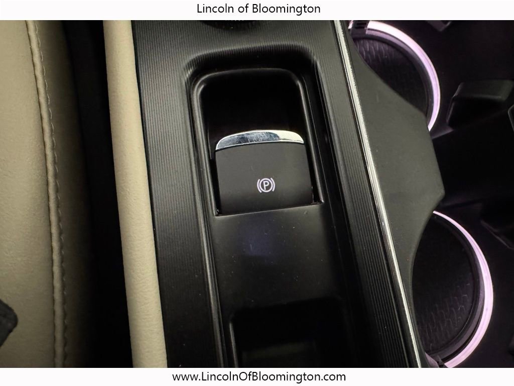 New 2026 Lincoln Corsair Reserve image 43