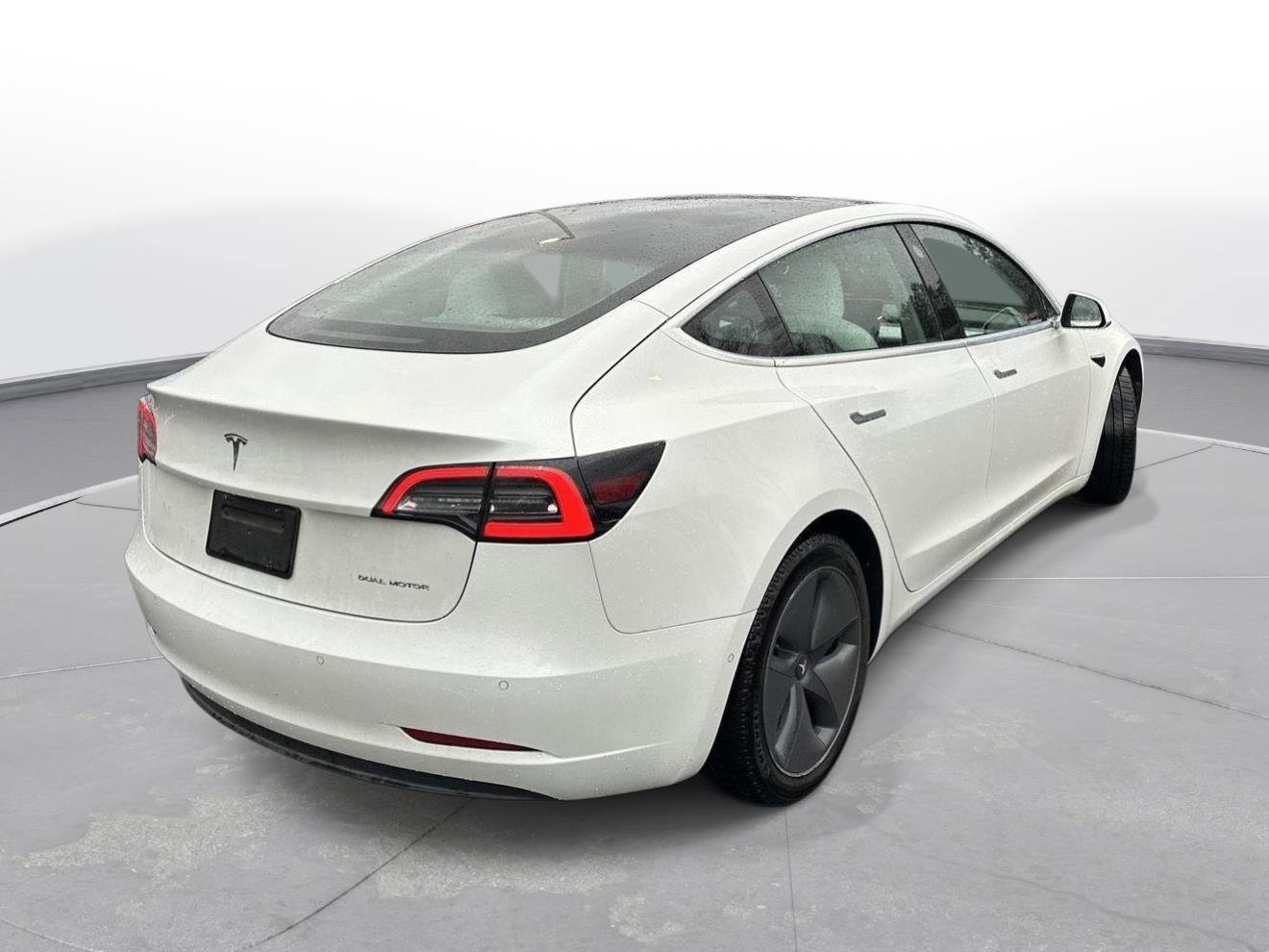 Used 2020 Tesla Model 3 Long Range image 6