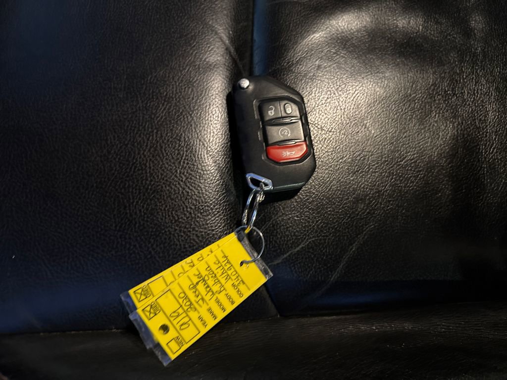Used 2020 Jeep Wrangler Unlimited Rubicon image 36