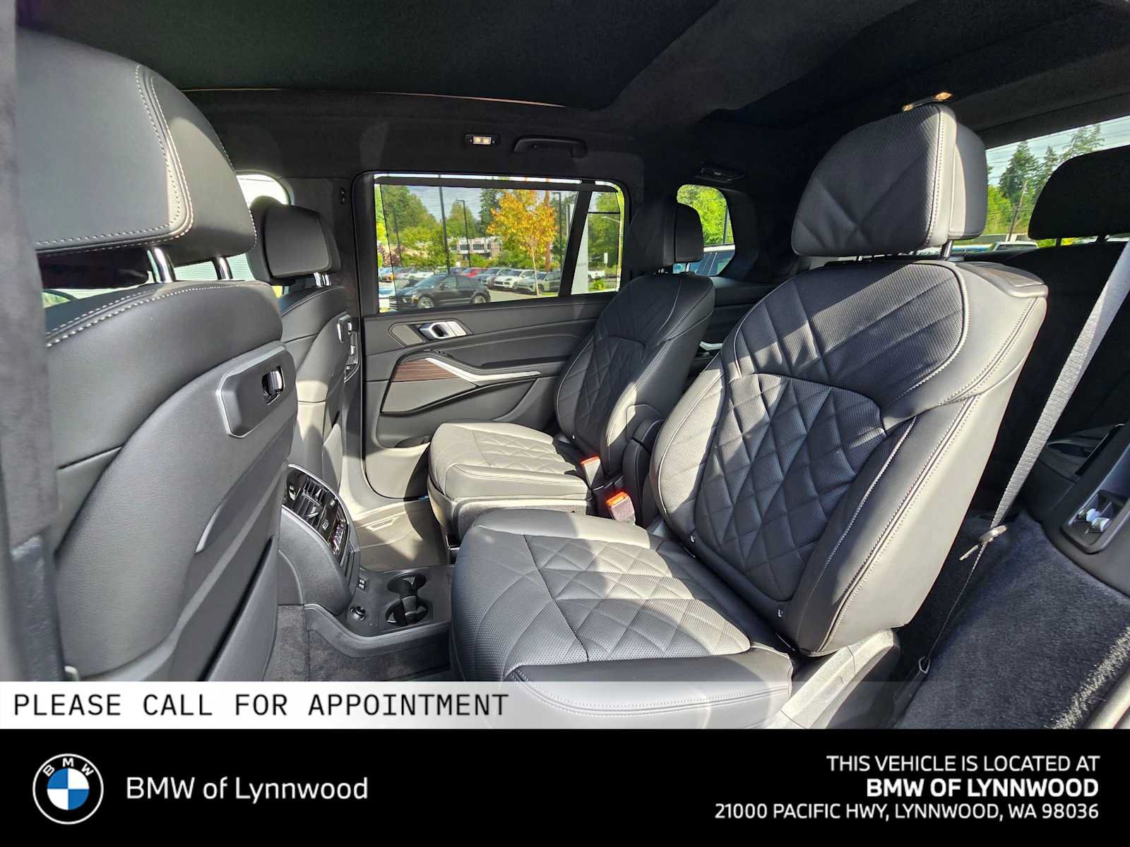 New 2027 BMW X7 xDrive40i w/ M Sport Package AWD/4WD image 17
