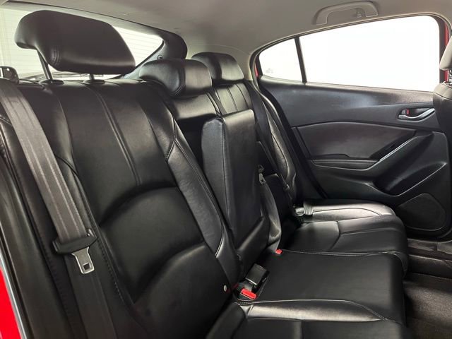 Used 2017 MAZDA MAZDA3 Touring FWD image 13