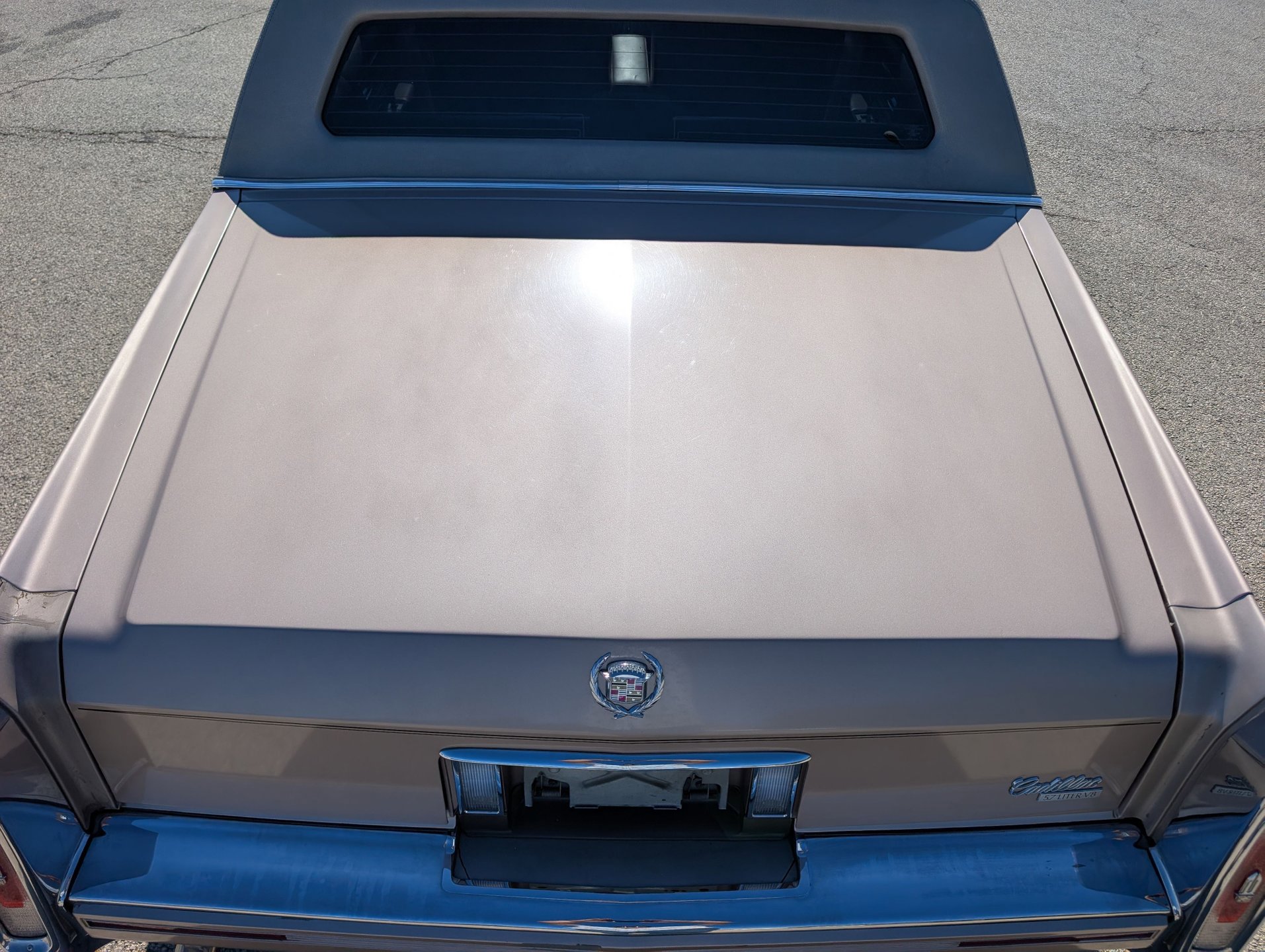 Used 1990 Cadillac Brougham image 46