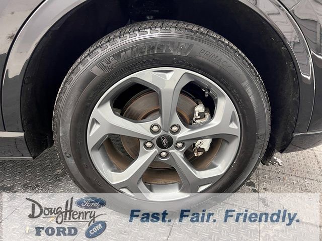 Used 2024 Ford Escape ST-Line image 17
