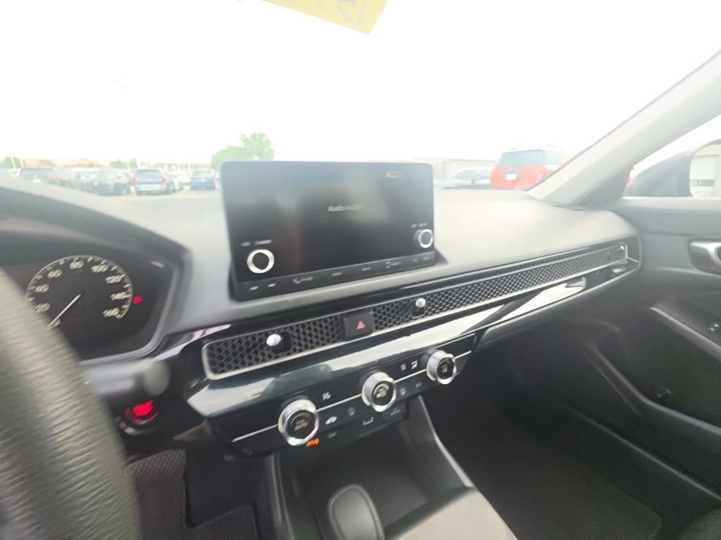 Used 2024 Honda Civic LX image 16