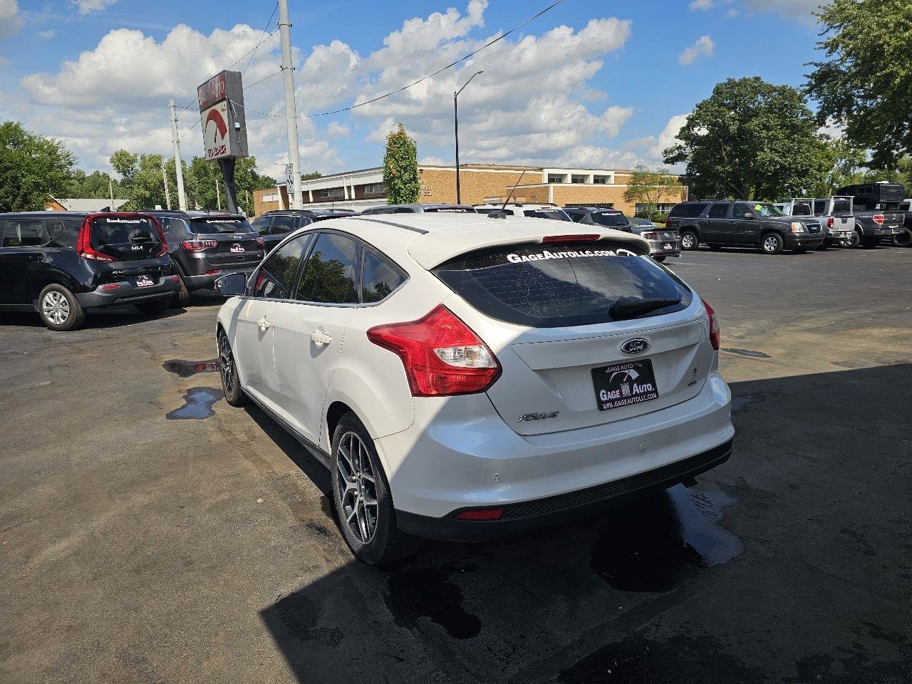 Used 2012 Ford Focus SEL FWD image 8