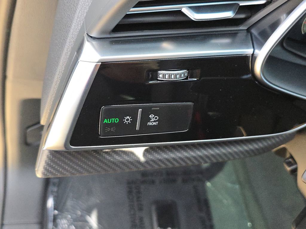 New 2026 Audi Q8 Prestige image 29