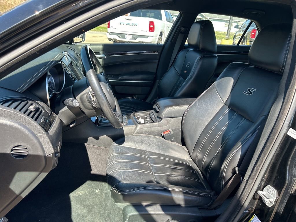 Used 2021 Chrysler 300 S image 8