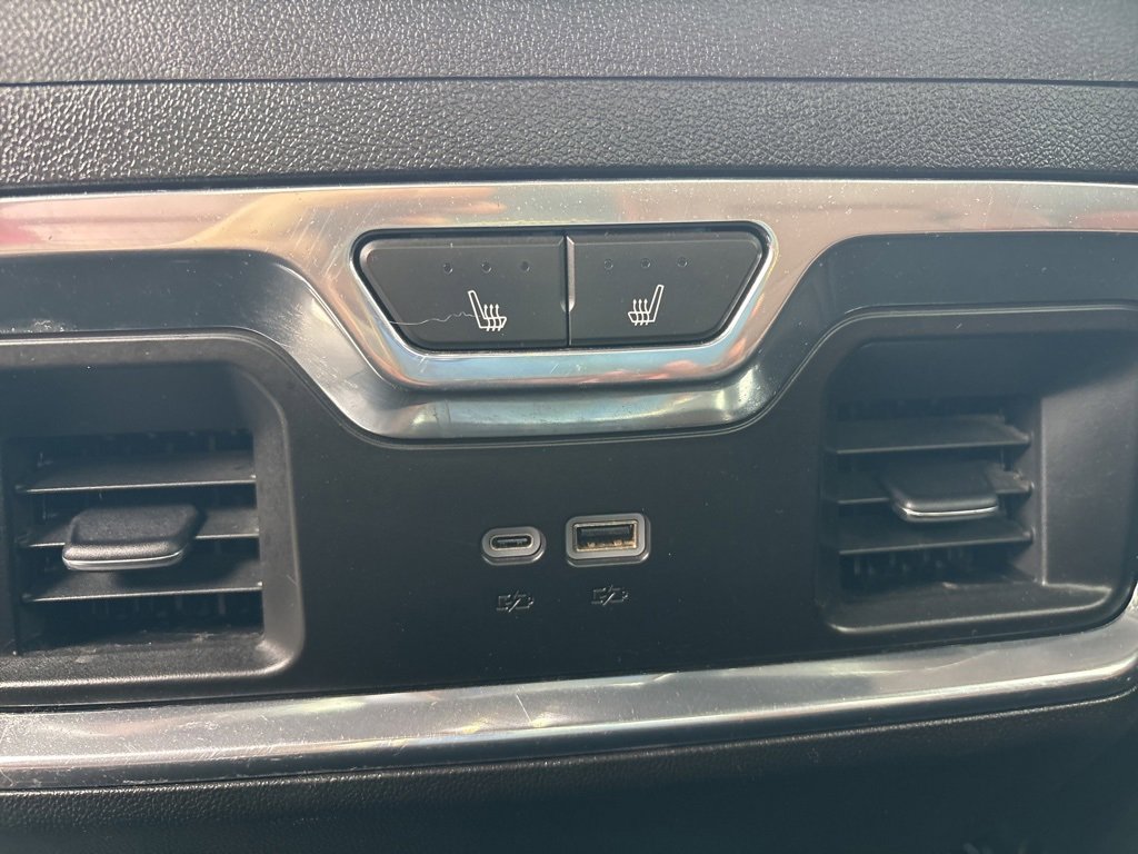 Used 2024 GMC Sierra 3500 Denali Ultimate image 37