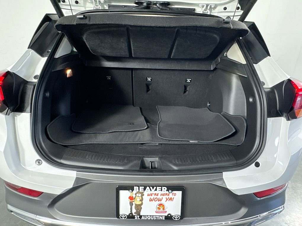 Used 2023 Buick Encore GX Essence w/ Experience Buick Package FWD image 27